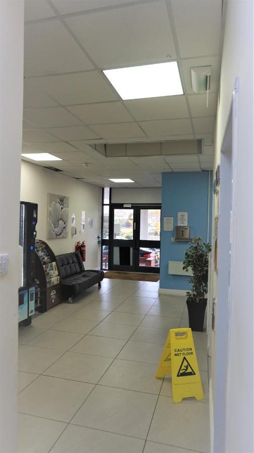 Trivelles - - Sunbridge Road